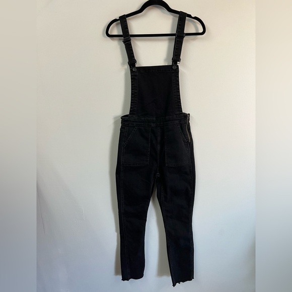 Madewell Skinny Overalls in Lunar Wash - Picture 5 of 15